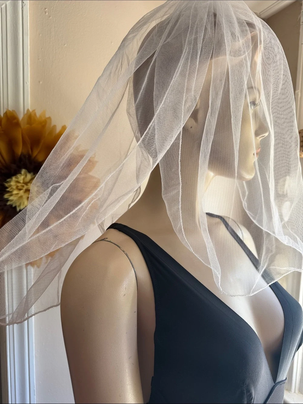 White Short Veil Comb